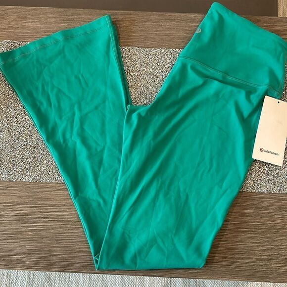 Lululemon Align High-Rise Mini-Flared Pant 32" Maldives Green size 10 NWT - Picture 4 of 7